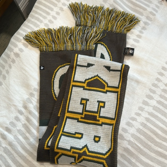 Green Bay Packers fringe scarf - Picture 7 of 9